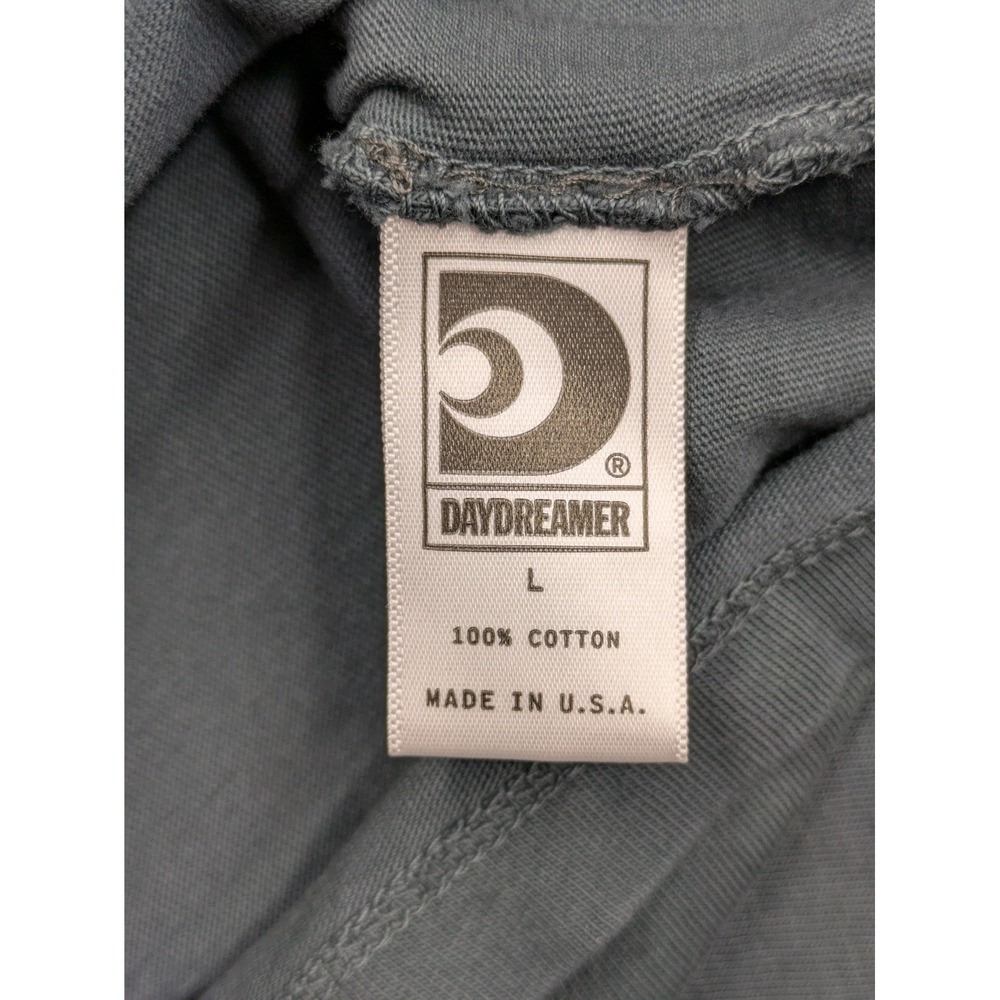 Daydreamer Shirt Womens Large Gray Gold Dust Woman Graphic Crew Neck Tee Top - Picture 4 of 8